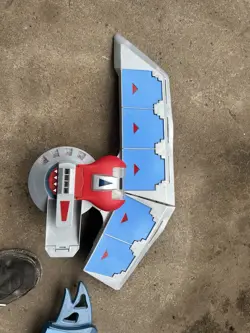 Vintage 1996 Yu-Gi-Oh Duel Disk Card Launcher - Image 1