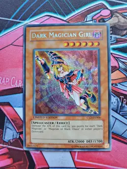 Yugioh Dark Magician Girl CT2-EN004 Secret Rare Limited Edition LP-NM - Image 1