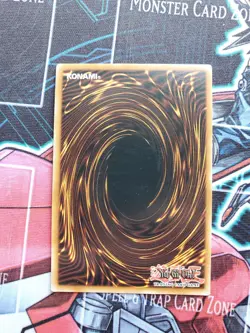 Yugioh Dark Magician Girl CT2-EN004 Secret Rare Limited Edition LP-NM - Image 2