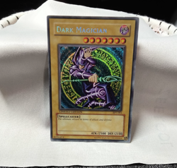 YUGIOH! Dark Magician BPT-001 SECRET RARE HOLO - Image 1
