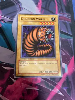 YUGIOH - DUNGEON WORM - COMMON - MDP2 - LIMITED EDITION - MP - Image 1