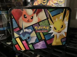 5 Booster Packs EEVEE POKEMON TCG 2021 Eeveelution TIN CASE LUNCH BOX NEW SEALED - Image 2