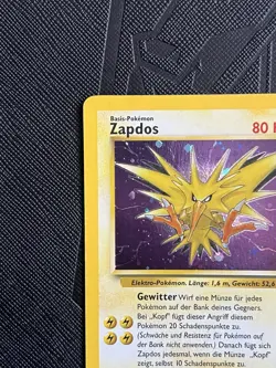 Pokemon TCG Zapdos 15/62 Fossil Unlimited Holo Rare (German) - HP - Image 4