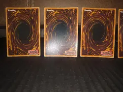 Vintage Yu-Gi-Oh Tcg Card Lot Of 5 Holo Limited Edition Cards! - Image 5