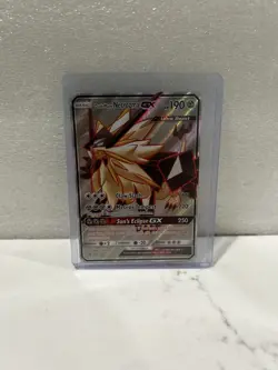 2018 POKEMON SUN & MOON ULTRA PRISM 145 FULL ART/DUSK MANE NECROZMA GX - Image 1