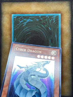Yugioh Cyber Dragon CRV-EN015 Ultimate Rare 1st Ed LP - Image 2