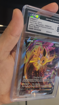 2021 Pokemon Jolteon V SWSH183 Error Card - Minor Miscut CGC 8.5 NM/Mint+ - Image 2