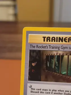 The Rocket's Training Gym - 104/132 - Pokemon Gym Heroes Unlimited DMG CREASED - Image 2