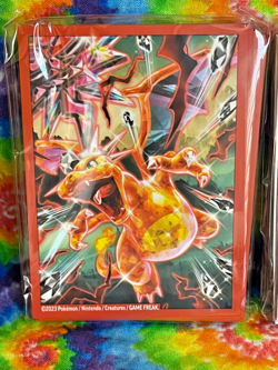 *Pokemon Charizard Premium Collection - 65 Sleeves, Magnetic One Touch & Stand * - Image 5