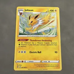 Jolteon 047/185 Rare Vivid Voltage Pokemon NM (cosmos holo) - Image 1