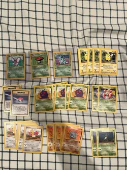Pokemon TCG Lot Of 90 Vintage Raw Cards W/3 Holos….. Lt111 - Image 2