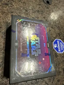 2025 Topps Star Wars HYPERSPACE SEALED Hobby Box Four Numbered Cards per Box - Image 2