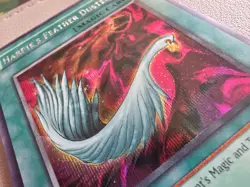 Yu-Gi-Oh Harpies Feather Duster SDD-003 Prismatic Secret Rare LP - Image 5