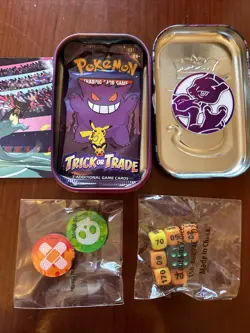 Pokemon TCG 2020 Mini Tin Trick Or Treat Fun Pack 1 Coin Dice Set Damage Counter - Image 3