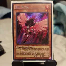 Red Nova DRL3-EN017 Secret Rare 1st Edition Near Mint Yu-Gi-Oh! - Image 1