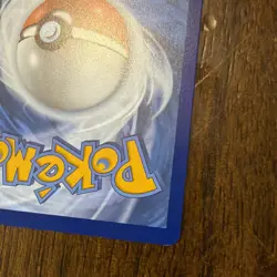 Pokemon Gloom 198/197 Illustration Rare Holo TCG Obsidian Flames IR - Image 4