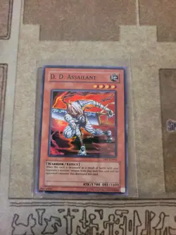 YUGIOH TCG D.D. ASSAILANT DBT-EN002 SUPER UNLIMITED EDITION NM - Image 3