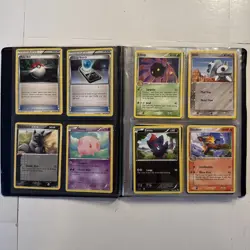 Pokemon Binder CARD Lot 2005-2009 Vintage. Diamond Pearl, Arceus 4 pocket Pholio - Image 3
