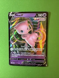 Pokemon Card - Mew V 113/264 Swsh08: Fusion Strike Holo NM - Image 3