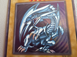 Blue-Eyes White Dragon SDK-001 Ultra Rare Starter Deck: Kaiba Yu-Gi-Oh - Image 3