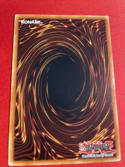 Golden Ladybug LODT-EN036 Unlimited Edition Near Mint + 8 Bonus Cards! - Image 2