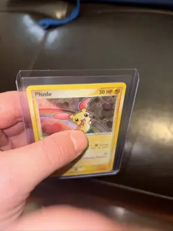 Plusle 2004 EX Hidden Legends 69/101 Reverse Holo Pokemon Card - Image 3