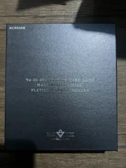 Yu-Gi-Oh! Masterpiece Series Platinum Dark Magician Silver 781/1000 - Image 4