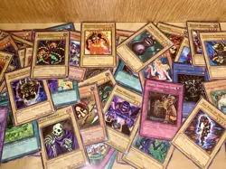 Yugioh Mixed Lot 55 Cards Some Holo & 1st Editions LOD SDP SDY MRD LON SYE MRL - Image 3