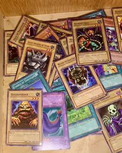 Yugioh Mixed Lot 55 Cards Some Holo & 1st Editions LOD SDP SDY MRD LON SYE MRL - Image 4
