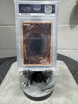 Yugioh Exodia The Forbidden One LOB-124 2010-2017 Ultra Rare PSA 9 Mint - Image 2