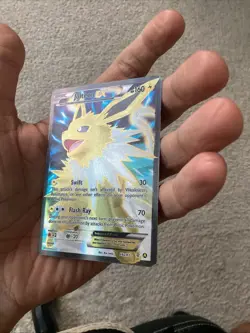 Pokemon TCG Jolteon EX 28a/83 Generations Ultra Rare Holo Full Art MP - Image 3