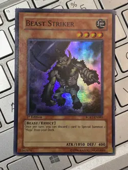 Yugioh Beast Striker RGBT-EN085 Super rare holo 1st edition near mint cond card - Image 1