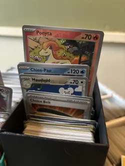 Pokemon TCG Card bulk lot - Image 4