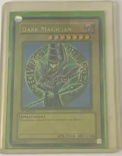 Konami Yu-Gi-Oh Dark Magician LOB-005 1st Edition Ultra Rare 2500/2100 - Image 2