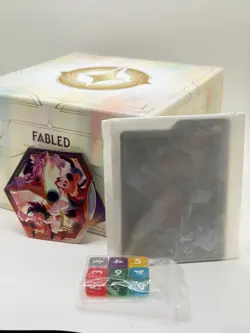 Disney Lorcana Fabled Illumineer Trove Empty Box incl Box, Dice, Counter, Divide - Image 1