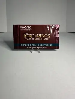The Lord of the Rings: Tales of Middle-Earth Realms & Relics Box Topper Pack Mtg - Image 1
