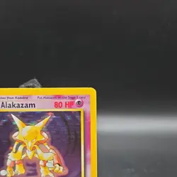 Pokemon TCG Alakazam Base Set 1/102 Holo Unlimited Holo Rare Card Vintage WOTC - Image 3