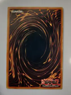 Dark Magician Girl CT2-EN004 Secret Rare Limited Edition 2005 Tin Yu-Gi-Oh! HP - Image 2