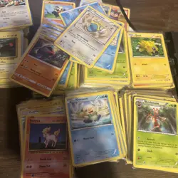 200 RANDOM COMMON, UNCOMMON, POKEMON CARD LOT Modern *Great for Kids* - Image 3