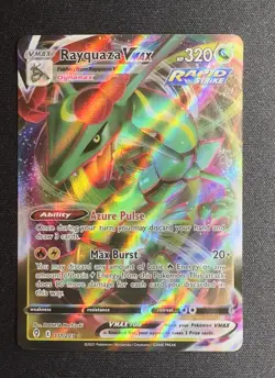 Near Mint Rayquaza VMAX 111/203 Pokemon Evolving Skies Holo - Image 1