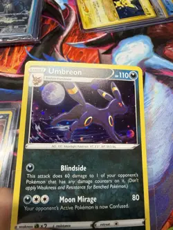 Pokemon TCG Umbreon Black Star Promos Holo Card Swsh129 Near Mint - Image 1
