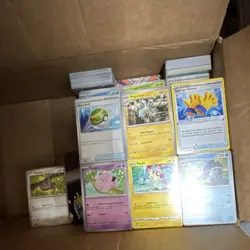 Nintendo Pokemon TCG Mixed Card Lot (Bulk and Holos) - Image 1