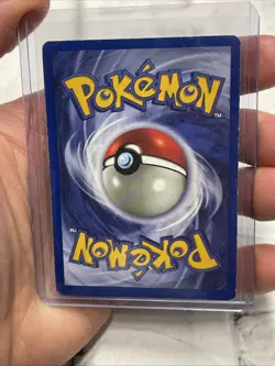 Pokemon Venomoth 31/130 Rare Base Set 2 Pokemon 2000 Vintage WOTC Card TCG MP+ - Image 3