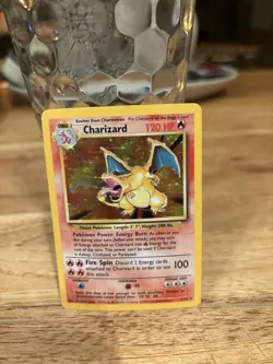 Charizard 004/102 Base Set Holo Rare 120 HP English Pokemon Card lightly played - Image 1