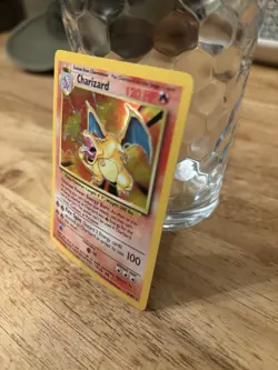 Charizard 004/102 Base Set Holo Rare 120 HP English Pokemon Card lightly played - Image 2