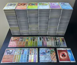 Huge Bulk Lot of 4000+ Pokemon Cards w/ Holo Rares, Reverse Holos, + More! 17lbs - Image 2