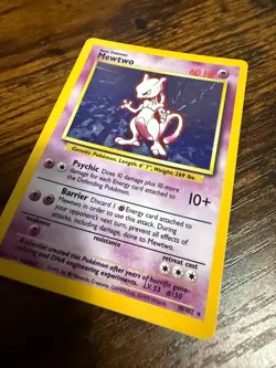 Pokemon Mewtwo 1999 Holographic 10/102 rare card, excellent condition - Image 1