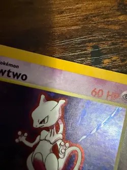 Pokemon Mewtwo 1999 Holographic 10/102 rare card, excellent condition - Image 4