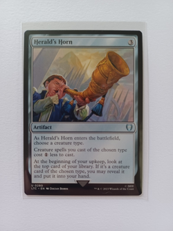 Herald's Horn LP | Commander: The Lord of the Rings - English MTG - Image 1