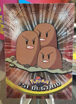 Dugtrio #51 - Topps Pokemon 1999 TV SUNRAYS HOLO Foil Black Label Card - Image 1